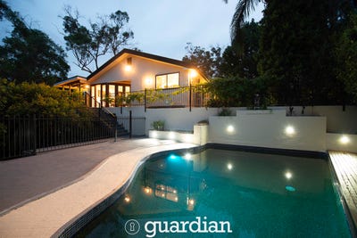 /international/au/8-otago-close-glenorie-nsw-151343852/