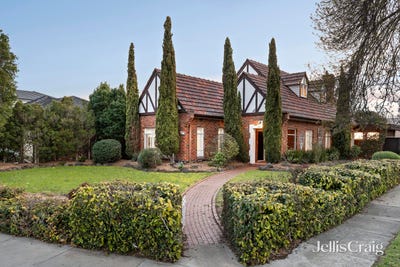/international/au/277-napier-street-strathmore-vic-148677720/