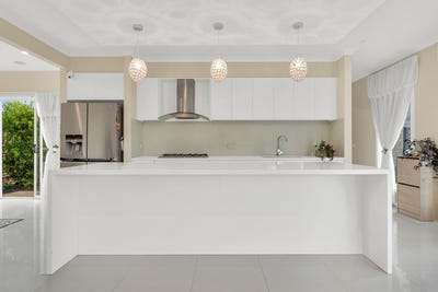 /international/au/50-black-braes-boulevard-mernda-vic-148428324/