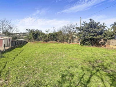 /international/au/8-vanity-street-rockville-qld-204560464/