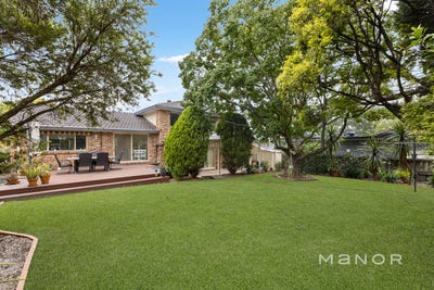 /international/au/11-hillgate-place-castle-hill-nsw-150593424/