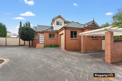 /international/au/8-3-highland-avenue-bankstown-nsw-150964712/