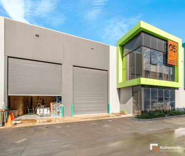 /international/au/5-27-graystone-court-epping-vic-504902252/