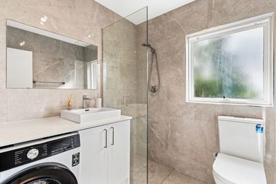 /international/au/8-1-third-avenue-glenelg-east-sa-151101496/
