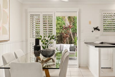 /international/au/1-21-chessom-street-mitchelton-qld-151203744/