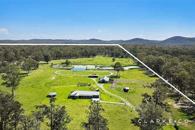 /international/au/571a-the-bucketts-way-limeburners-creek-nsw-152474700/