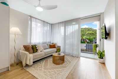 /international/au/1-6-leo-crescent-alexandra-headland-qld-151277924/