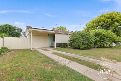 /international/au/65-gifford-street-nathalia-vic-152723816/
