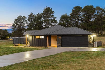 /international/au/8248-the-snowy-river-way-jindabyne-nsw-700412368/