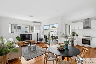 /international/au/8-95-duke-street-scarborough-wa-151251312/