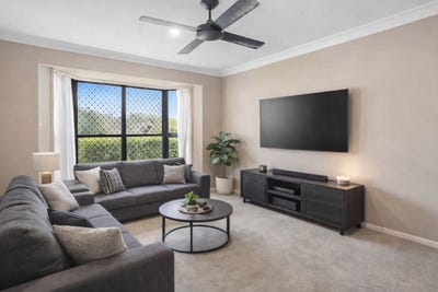 /international/au/12-mountain-view-crescent-mount-warren-park-qld-150612292/