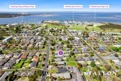 /international/au/17-spring-street-hastings-vic-152452144/