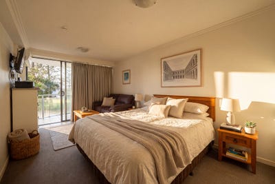/international/au/11-79-edmund-street-kings-beach-qld-151885864/