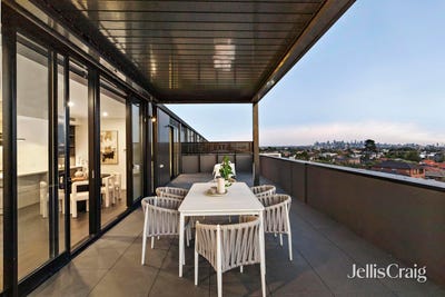 /international/au/510-2a-duffy-street-essendon-north-vic-150834572/