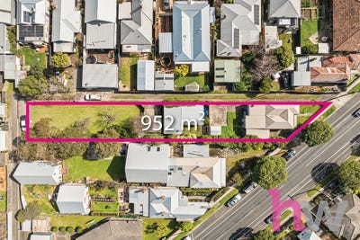 /international/au/16-st-albans-road-east-geelong-vic-152657228/