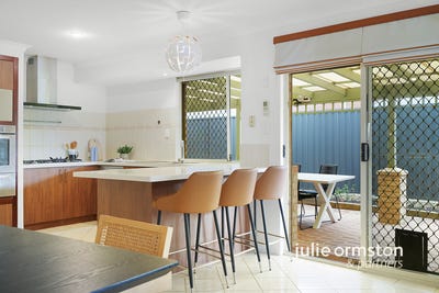 /international/au/22-brunel-court-currambine-wa-151394940/