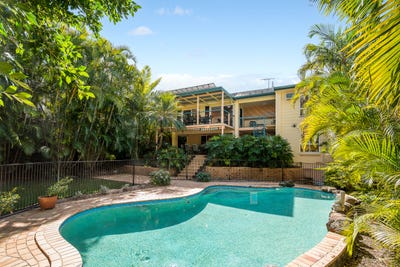 /international/au/5-cluden-street-holland-park-west-qld-148688876/?lang=pt