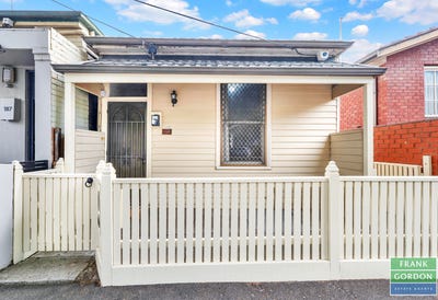 /international/au/189-stokes-street-port-melbourne-vic-151042348/