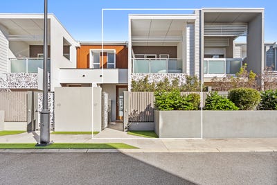/international/au/47-1-vue-boulevard-robina-qld-151498464/