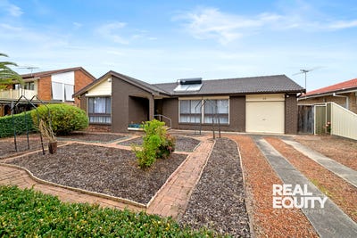 /international/au/46-childs-road-chipping-norton-nsw-148536548/