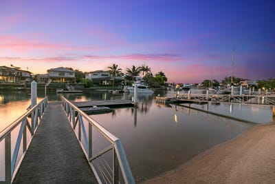 /international/au/28-jessica-boulevard-minyama-qld-151243948/