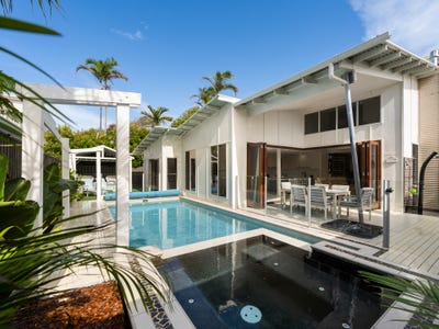 /international/au/17-dalpura-street-buddina-qld-151471340/
