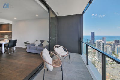 /international/au/13705-5-the-darling-avenue-broadbeach-qld-149704768/