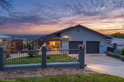 /international/au/11-bellevue-parade-kooringal-nsw-152481392/