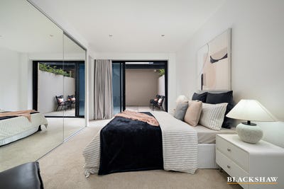 /international/au/6-7-sydney-avenue-barton-act-152087692/