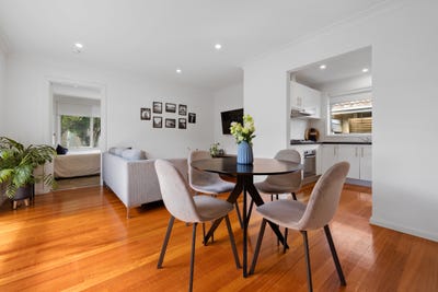 /international/au/5-3-7-davies-street-mentone-vic-151180104/