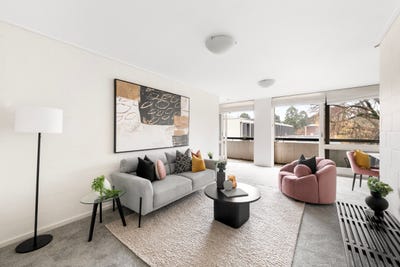 /international/au/33-22-agnes-street-east-melbourne-vic-148481744/