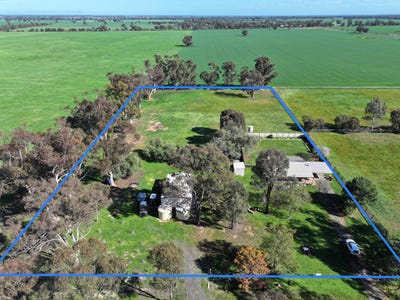 /international/au/1099-railway-road-elmore-vic-700405748/
