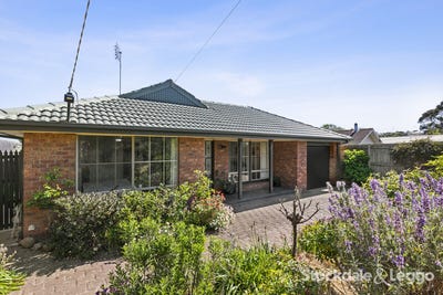 /international/au/21-panpandi-drive-clifton-springs-vic-152680328/