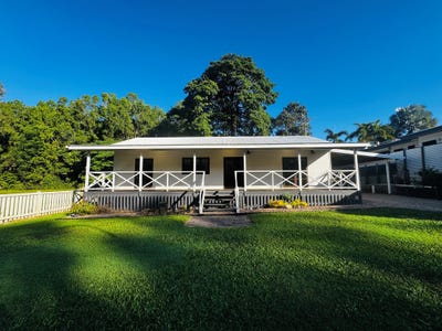 /international/au/28-pacific-view-drive-wongaling-beach-qld-151226616/
