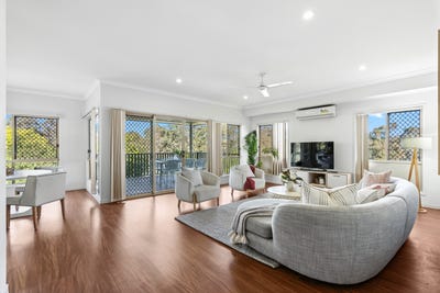/international/au/19-faustina-close-augustine-heights-qld-148700636/?lang=en