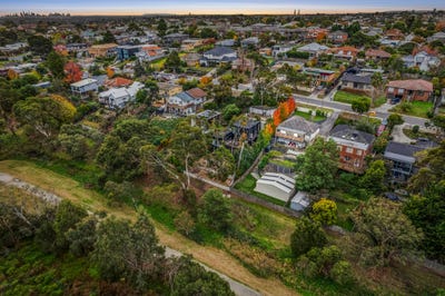/international/au/30-carrol-grove-mount-waverley-vic-148178104/