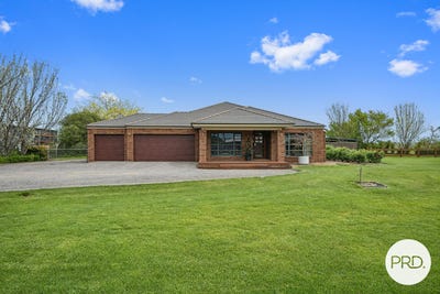 /international/au/7-ackers-court-shepparton-east-vic-152602524/