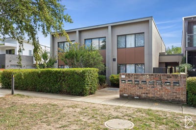 /international/au/6-45-majura-avenue-dickson-act-150961780/