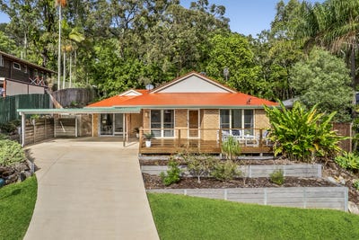 /international/au/28-toolga-street-mount-coolum-qld-151492356/
