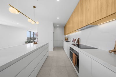 /international/au/818-11-waterside-retreat-birtinya-qld-151396796/
