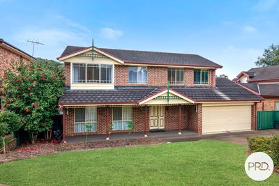 /international/au/18-chaucer-place-winmalee-nsw-148576092/