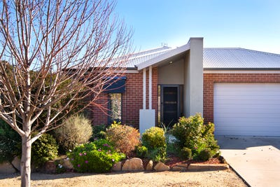 /international/au/49-ireland-street-mckenzie-hill-vic-150814780/