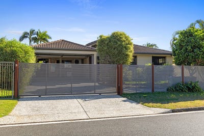 /international/au/3-coppabella-crescent-mooloolaba-qld-151425344/