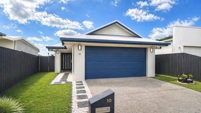 /international/au/10-coxwain-place-trinity-beach-qld-150969360/