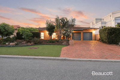 /international/au/33-majestic-parade-dianella-wa-151062740/