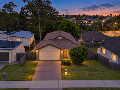 /international/au/3-heathwood-place-collingwood-park-qld-152557376/