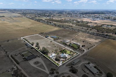 /international/au/87-park-way-murray-bridge-south-sa-151483444/