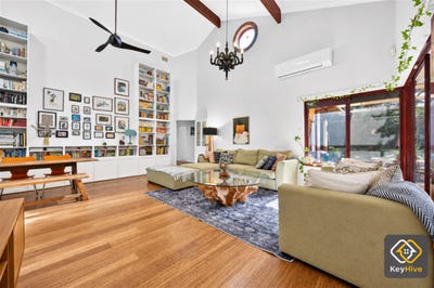 /international/au/75a-fraser-street-east-fremantle-wa-152070244/