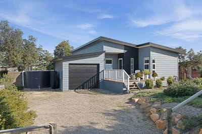/international/au/45-black-avenue-venus-bay-vic-151201728/