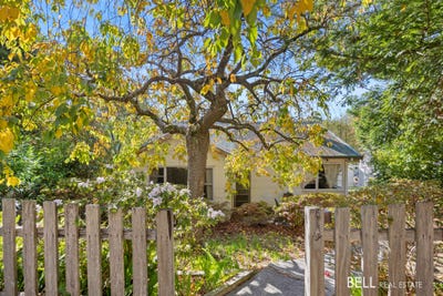 /international/au/28-riverside-drive-warburton-vic-148031308/